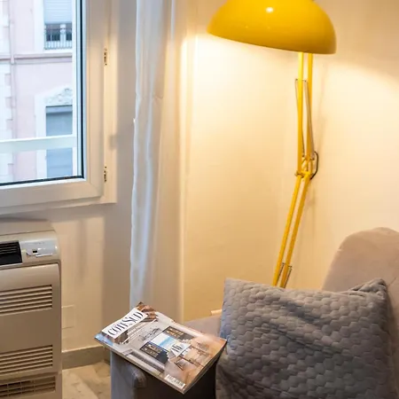 Lovely Renovated 45m2 In The Hearth Of Apartament *