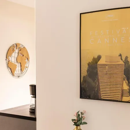 Lovely Renovated 45m2 In The Hearth Of *