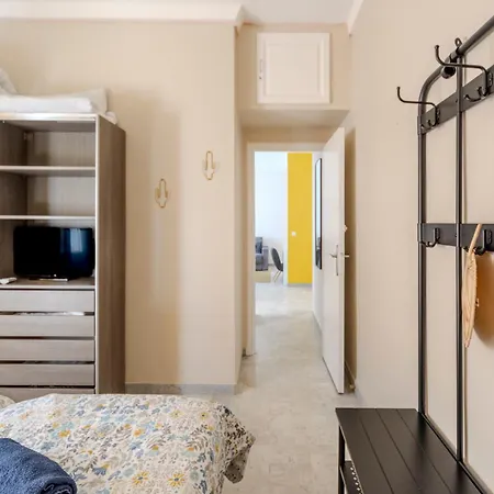 Apartament Lovely Renovated 45m2 In The Hearth Of