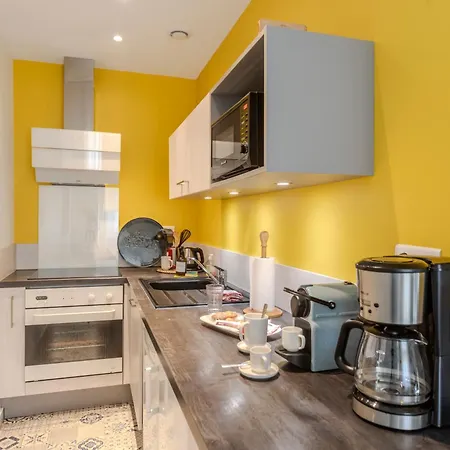 Apartman Lovely Renovated 45m2 In The Hearth Of